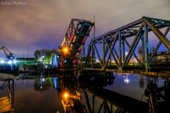 Puente-Barraca-Pena-o-Puente-Azul-1913-unico-puente-ferroviario-del-ex-FFCC-del-Sud-que-aun-queda-en-pie-sobre-el-Riachuelo-a-la-altura-de-la-Boca-Dock-Sud-para-trenes-de-carga